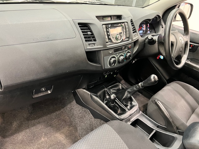 Toyota Hilux 2.5 D-4D 4×4 Double Cab Pick Up