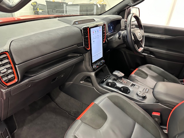 Ford Ranger Raptor 2.0 Auto 4×4 Pick Up