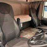 DAF CF 250 Sleeper Cab Curtainsider - thumbnail