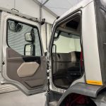 DAF LF 220 Day Cab Skip Loader - thumbnail