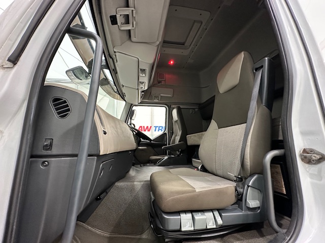 Renault Premium 460 6×2 Midlift Tractor Unit