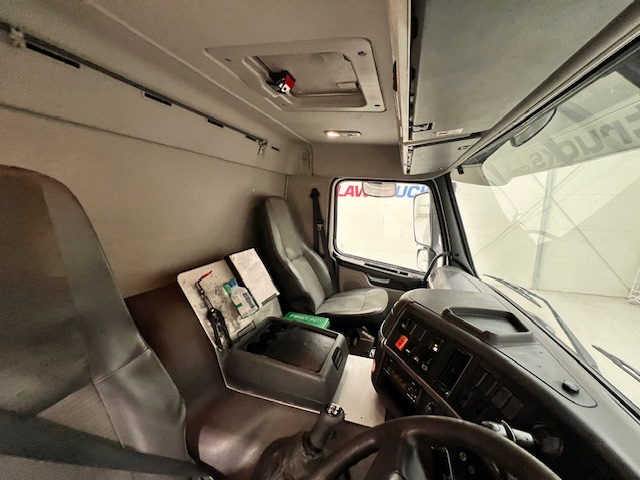 Volvo FM 300 6×2 20,000 Litre Fuel Tanker