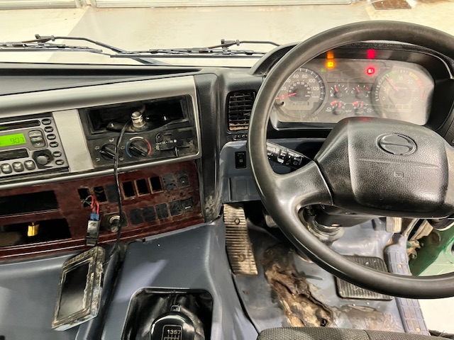 Hino 3241 700 8×4 Sleeper Cab Steel Tipper