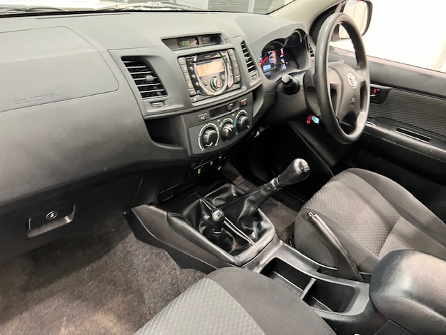 Toyota Hilux 2.5 D-4D 4×4 Double Cab Pick Up