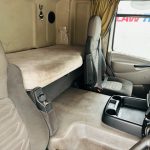 DAF CF65 250 Sleeper Cab Curtainsider - thumbnail