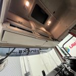 DAF CF 290 6×2 Rear Lift Sleeper Cab Curtainsider - thumbnail