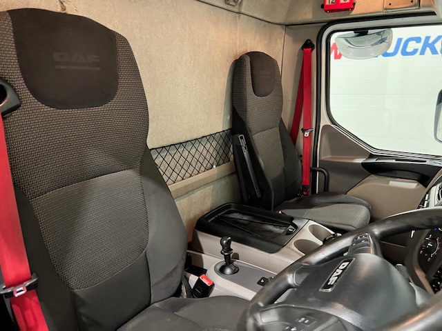 DAF LF 180 Day Cab Fridge Box Manual