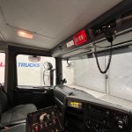 Scania P410 8×4 Day Cab Hookloader Manual - thumbnail