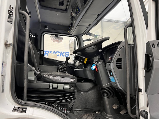 Mercedes Axor 1824 Day Cab Fridge Box Van