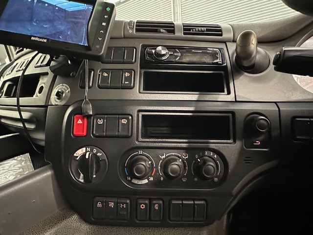 DAF CF 460 6×2 Midlift Tractor Unit