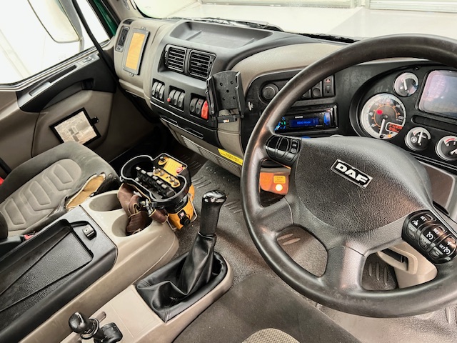 Daf LF55 220 Day Cab Dropside Crane