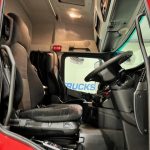 Mercedes Actros 2533 6×2 Sleeper Cab Curtainsider - thumbnail