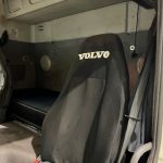 Volvo FM 330 6×2 Rear Lift Sleeper Cab Flatbed - thumbnail