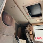 DAF CF 330 6×2 Rear Lift Sleeper Cab Curtainsider - thumbnail