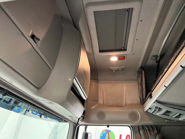 DAF XF 510 6×2 Midlift Tractor Unit Manual