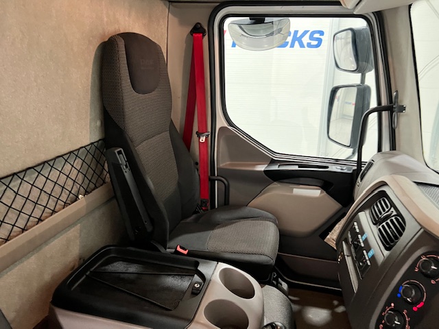 DAF LF 180 Day Cab Fridge Box Manual