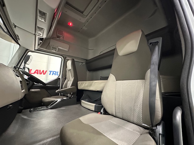Renault Premium 460 6×2 Midlift Tractor Unit
