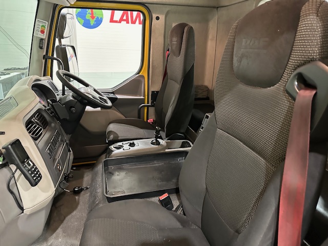 DAF LF 250 4×2 Rest Cab Tractor Unit