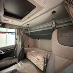 DAF CF 330 6×2 Rear Lift Sleeper Cab Curtainsider - thumbnail