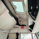 Iveco Stralis 450 4×2 Tractor Unit - thumbnail