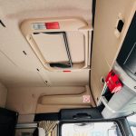 MAN TGX 26.420 6×2 Midlift Tractor Unit - thumbnail