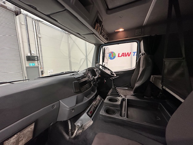 Mercedes Axor 2529 Rear Lift Sleeper Cab Box Van