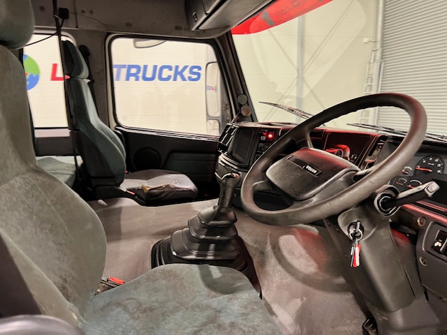 Volvo FM12 420 6×2 Midlift Tractor Unit Manual