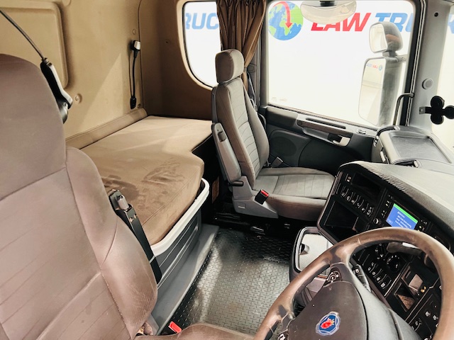 Scania R450 6×2 Midlift Topline Tractor Unit