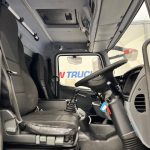 Mercedes Axor 1824 Day Cab Fridge Box Van - thumbnail