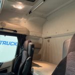 Mercedes Actros 2530 6×2 Sleeper Cab Curtainsider - thumbnail