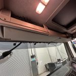 DAF CF 330 6×2 Rear Lift Sleeper Cab Curtainsider - thumbnail