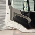 Mercedes Antos 1827 Day Cab Fridge Box - thumbnail