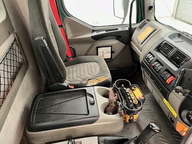 Daf LF55 220 Day Cab Dropside Crane