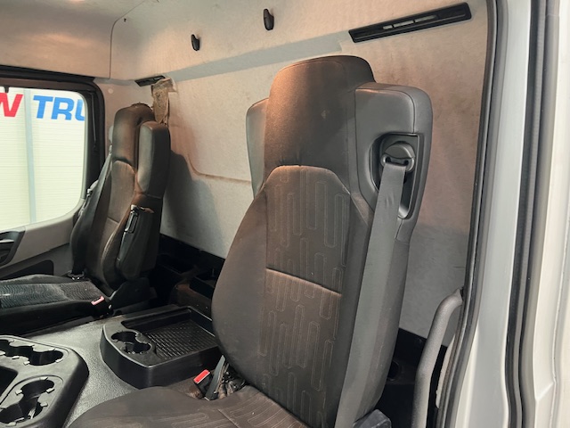 Mercedes Actros 2530 6×2 Day Cab Curtainsider