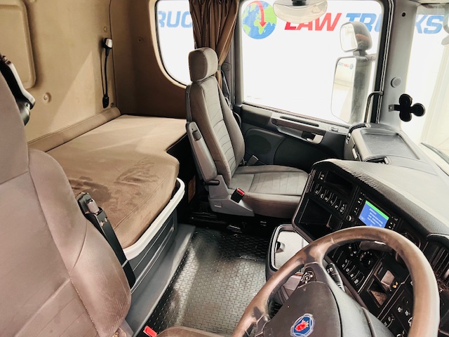 Scania R450 6×2 Midlift Topline Tractor Unit