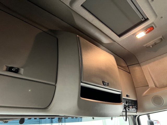DAF XF 510 6×2 Midlift Tractor Unit Manual