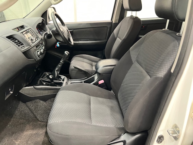 Toyota Hilux 2.5 D-4D 4×4 Double Cab Pick Up