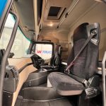 Mercedes Actros 2530 Rear Lift Sleeper Cab Curtainsider - thumbnail