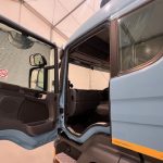 Scania P320 6×2 10 Tyre Rear Lift Insulated Box Van - thumbnail