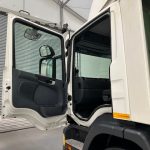 Scania P280 6×2 Rear Lift Day Cab Fridge Box - thumbnail