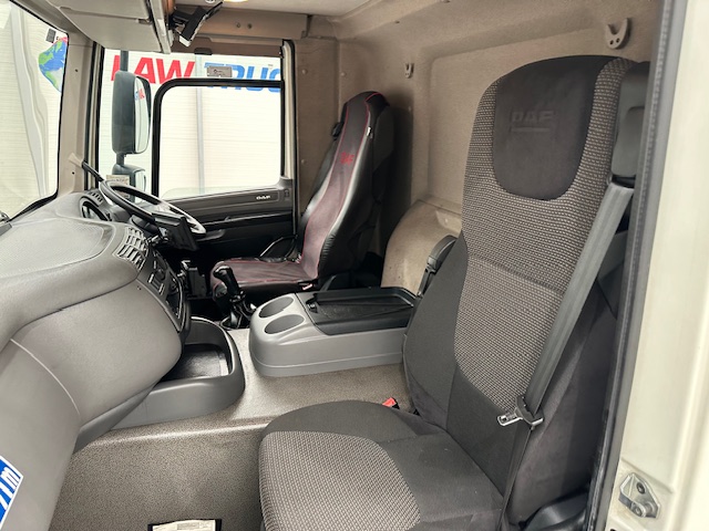DAF CF 290 6×2 Rear Steer Fridge Box