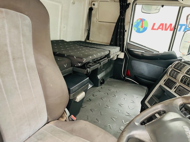 Iveco Stralis 450 4×2 Tractor Unit