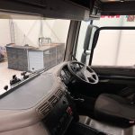 DAF CF75 310 Rear Lift Sleeper Cab Curtainsider - thumbnail