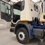 Scania P360 8×4 Day Cab Hookloader Manual - thumbnail