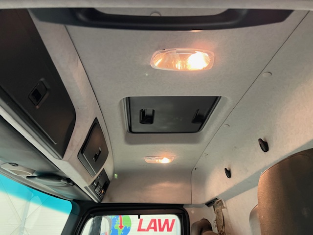 Mercedes Actros 2530 6×2 Day Cab Curtainsider