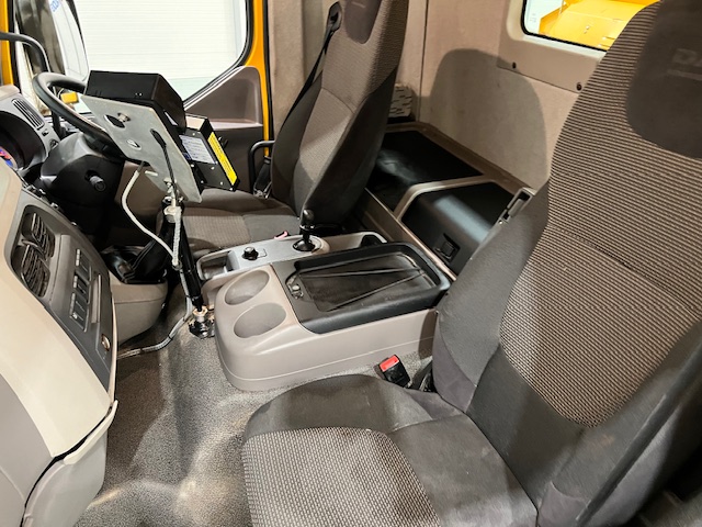 DAF LF 250 4×2 Sleeper Cab Gritter