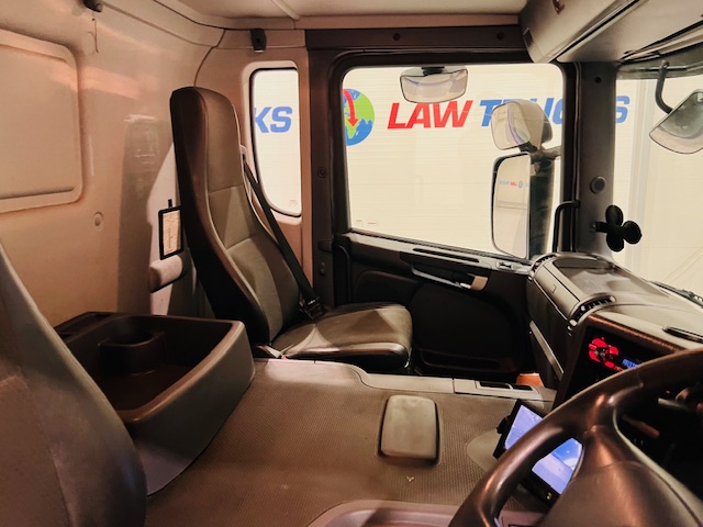 Scania P280 10 Tyre Rear Lift Curtainsider