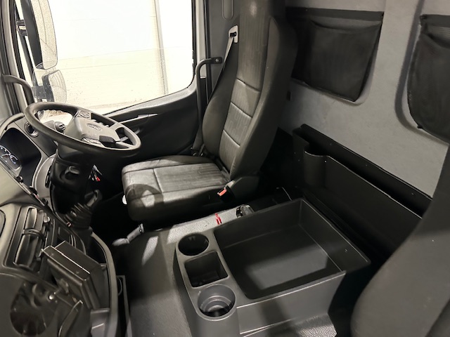 Mercedes Atego 1524 Day Cab  Box Van