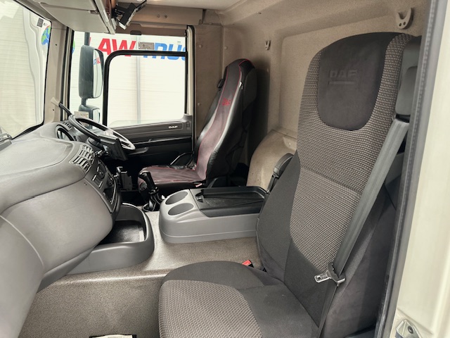 DAF CF 290 6×2 Rear Steer Fridge Box