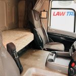 DAF CF 330 6×2 Rear Lift Sleeper Cab Curtainsider - thumbnail